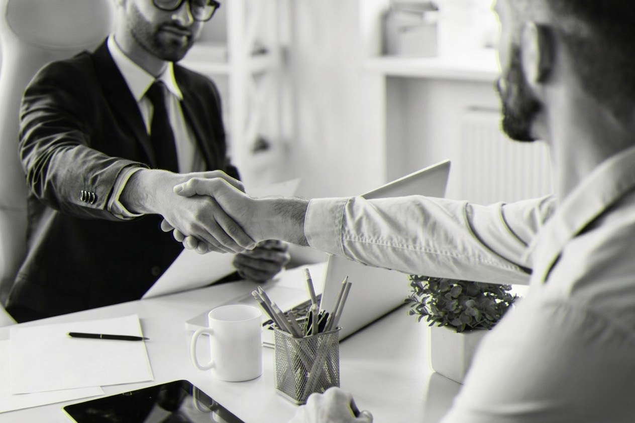 Cómo contratar una agencia de SEO para el posicionamiento de tu sitio web en motores de búsqueda